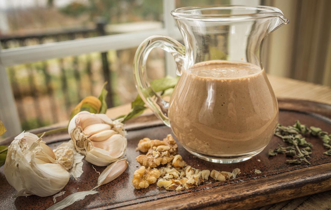 Walnut Vinaigrette Dressing