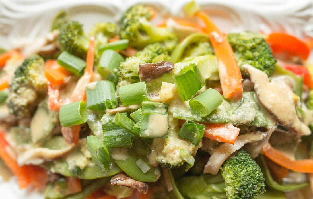 Broccoli and Shiitake Mushrooms with Thai Peanut Sauce