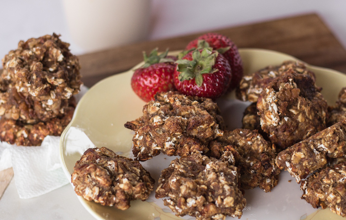 Oatmeal Date Cookies