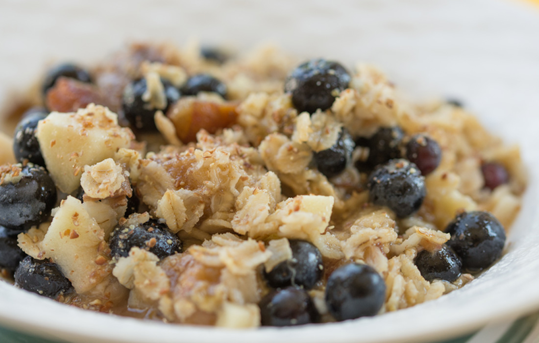 Blueberry and Flax Seed Oatmeal